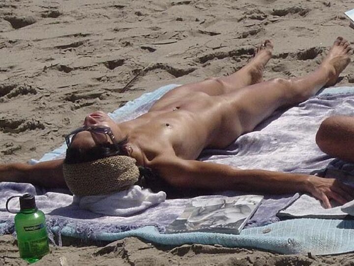 Unbelievable nudist photos