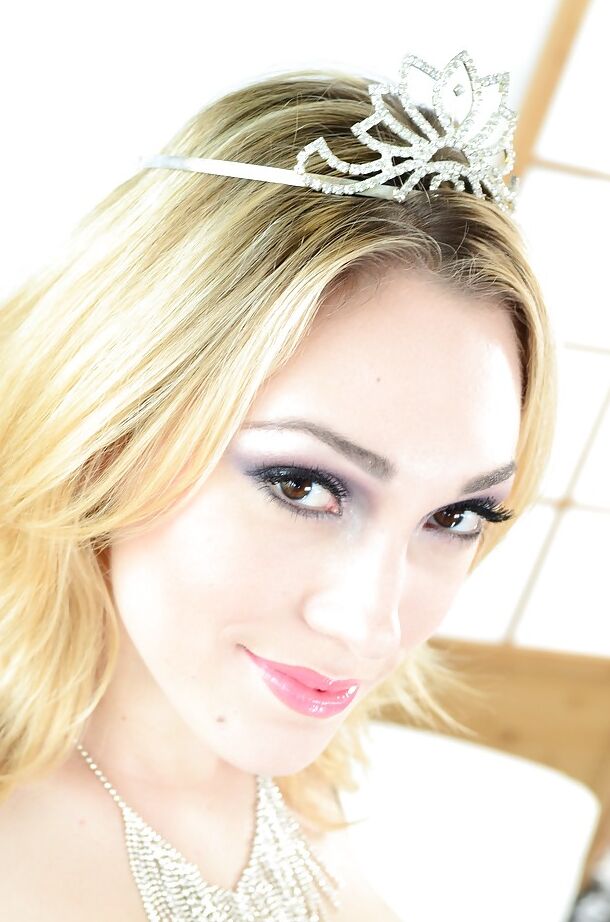 Horny babe Lily Labeau gives a blowjob and fucks guy by strapon