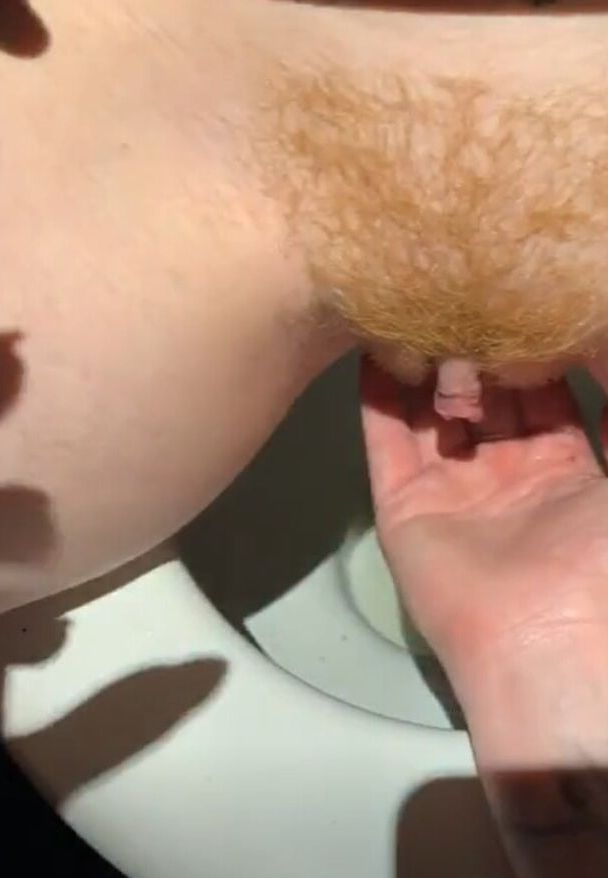 Pixie Peach nude