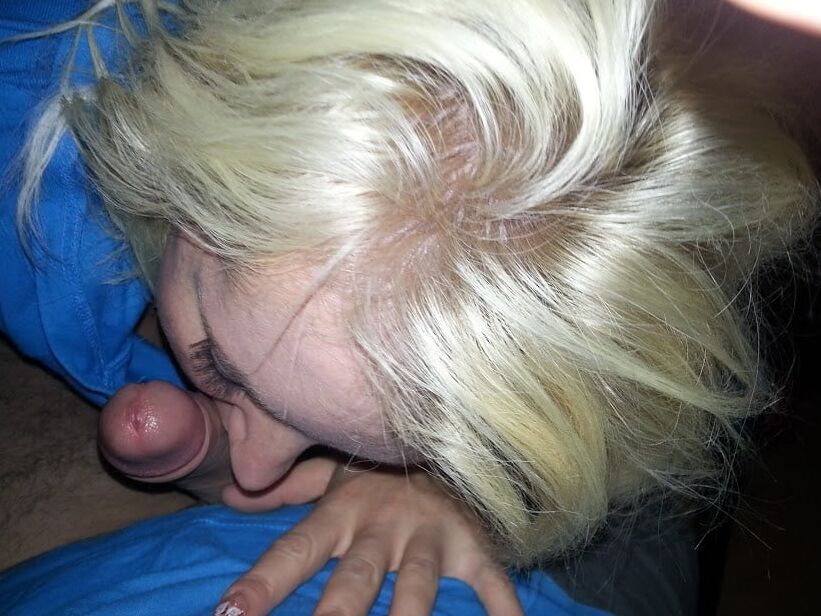 Sucking some dick