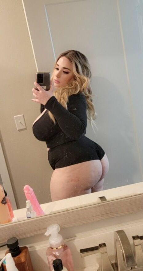 KatieOhLee nude