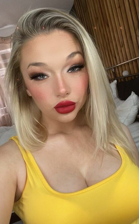 Llannagg nude