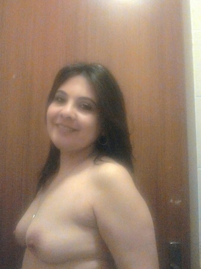 Me nude