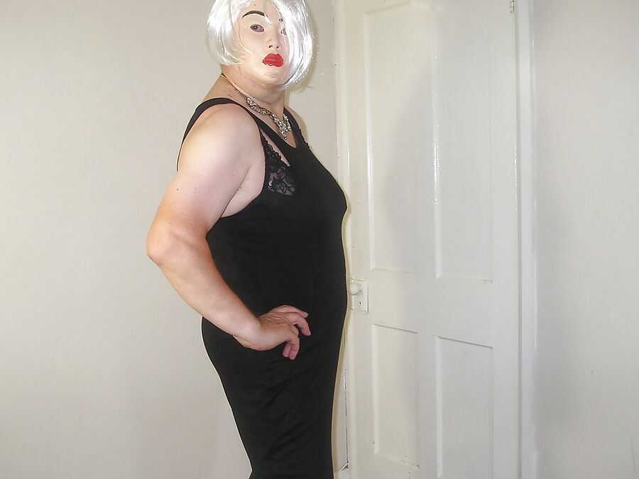 New black long dress