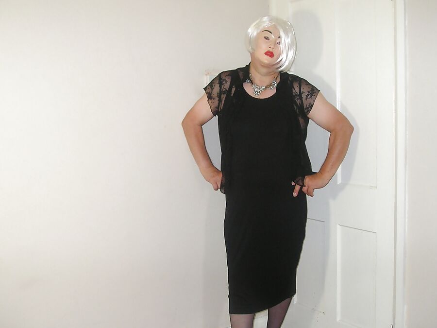 New black long dress