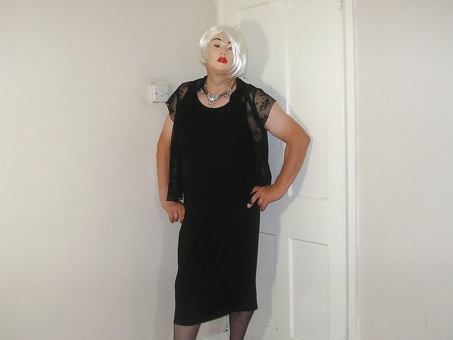 New black long dress