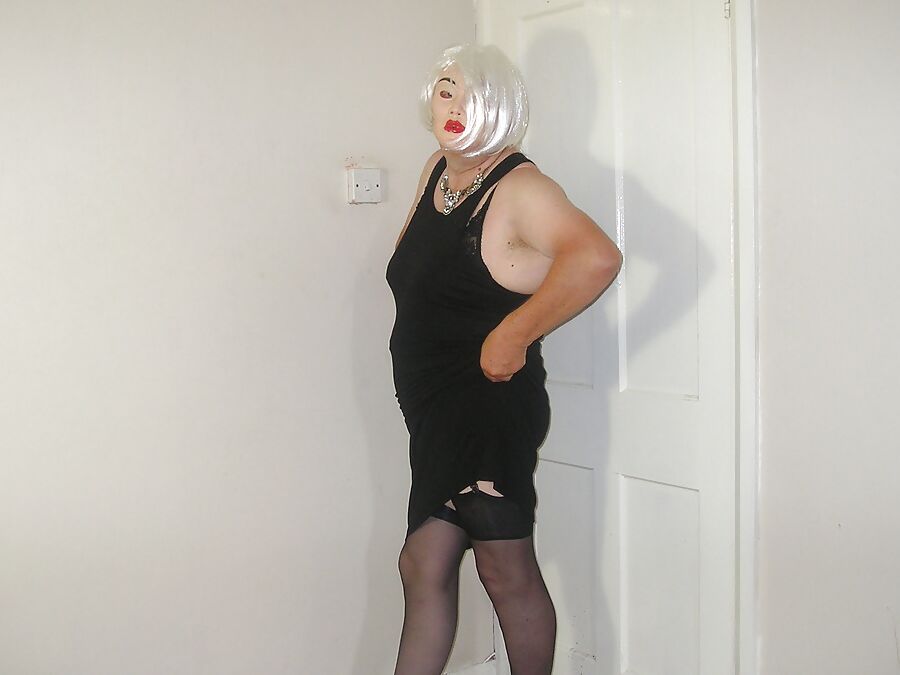 New black long dress