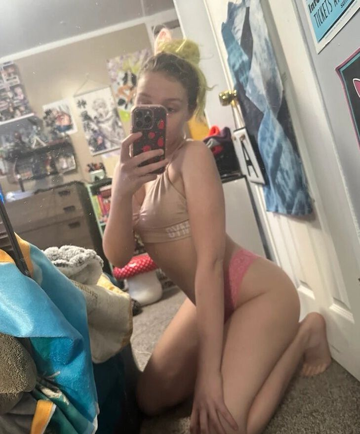 Aspyn Rose nude