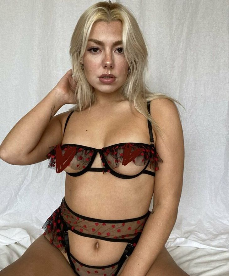 Beccajune nude