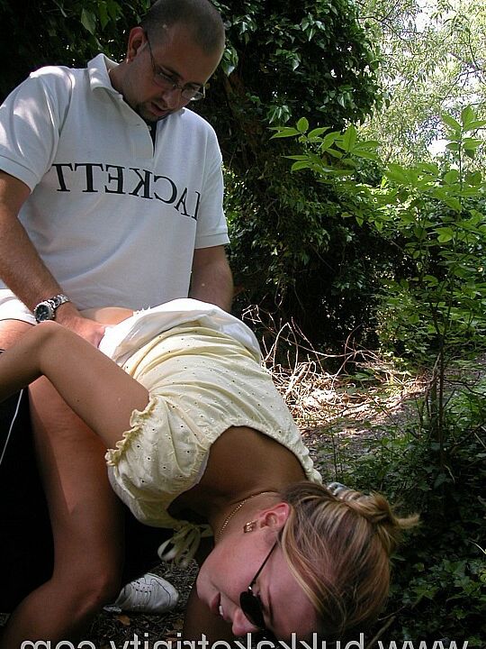 Sexy busty housewife blows cock outdoors