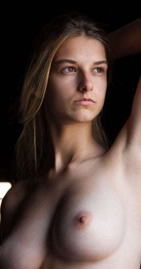 Anastasiya Verhovski nude