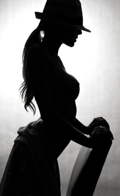 BLACK&WHITE pictures