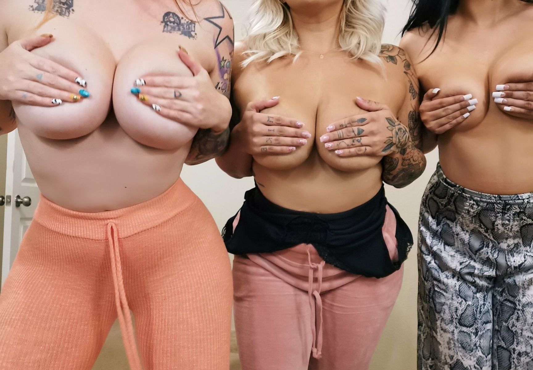 LauraLux nude