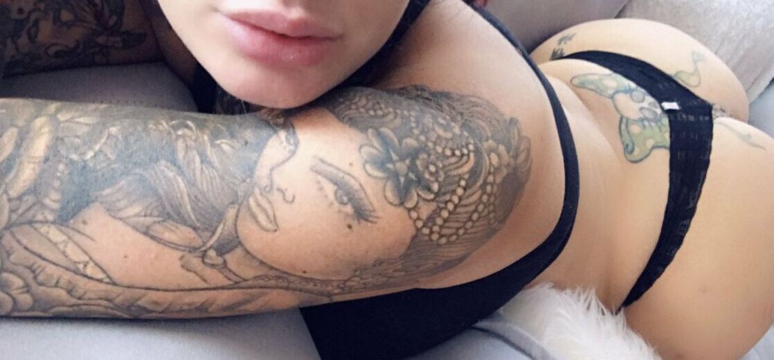 LauraLux nude