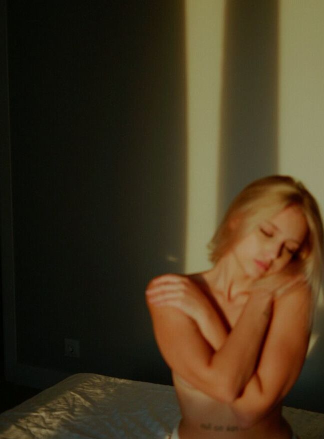 Sunsofi nude
