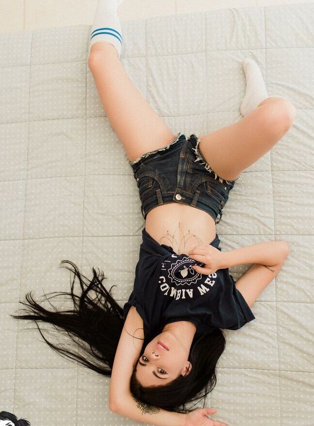 Biia SG nude