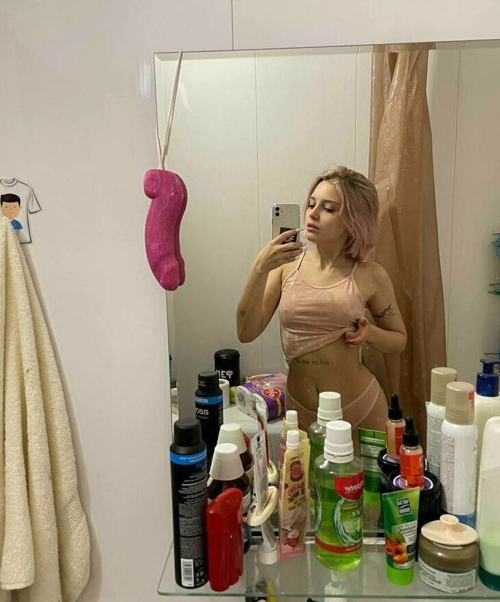 Sunsofi nude