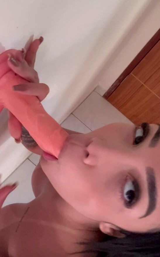 Japa Ale nude