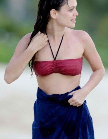 Rachel Bilson nude
