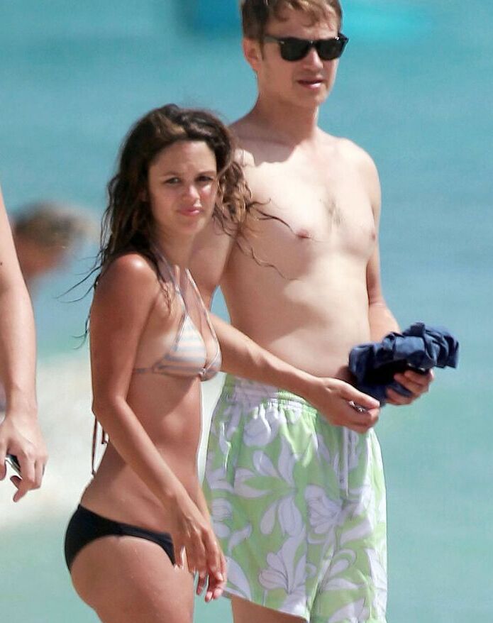 Rachel Bilson nude
