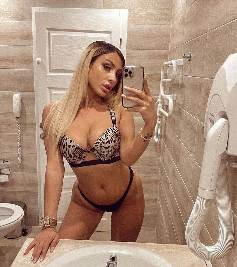Vazzzlegramm nude