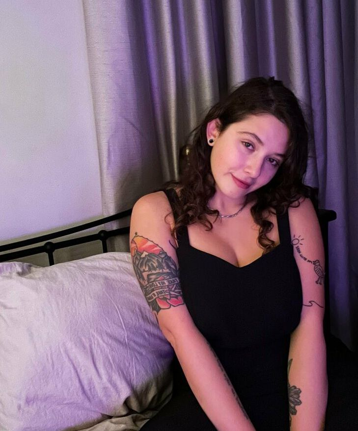 Sophoulla nude