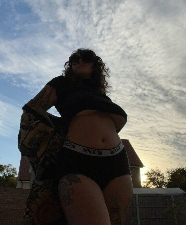 Sophoulla nude