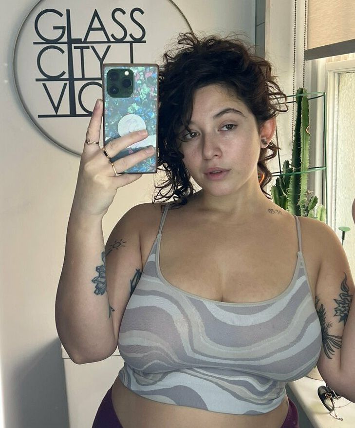 Sophoulla nude