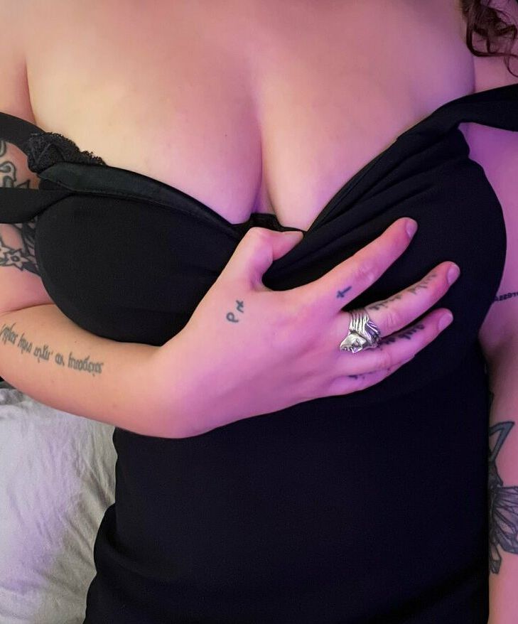 Sophoulla nude