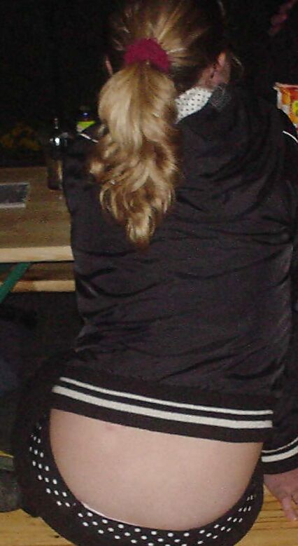 Some Random Candid Pics of Berlin-Schoolgirls