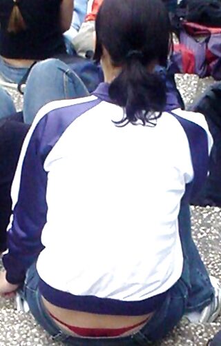Some Random Candid Pics of Berlin-Schoolgirls