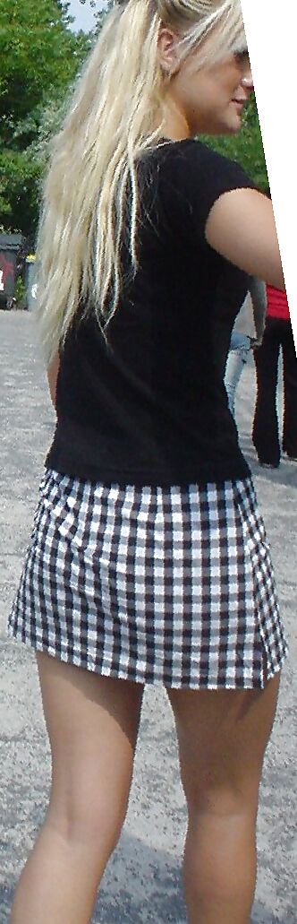 Some Random Candid Pics of Berlin-Schoolgirls