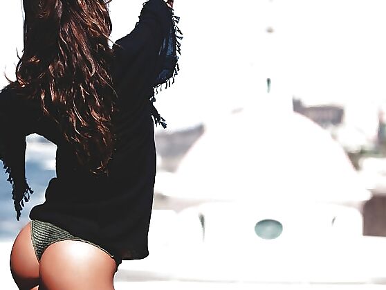 Glamour asses