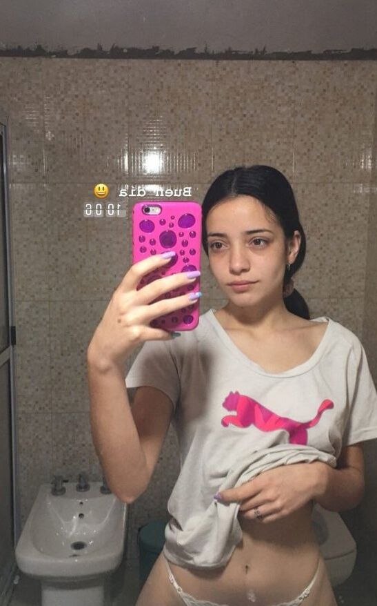 Laveropues nude
