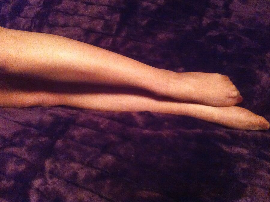 Red toes and nylons
