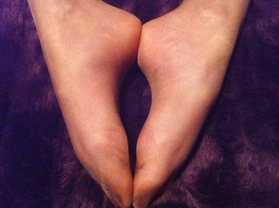 Red toes and nylons