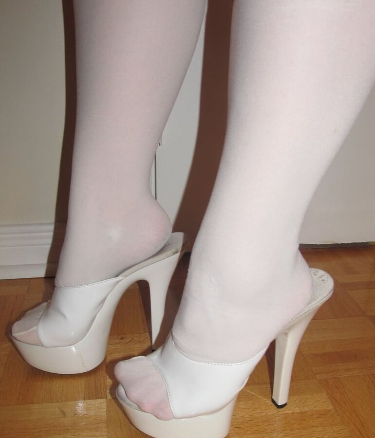 Skanks on Heels