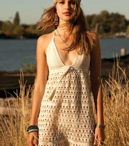 Alexia Fast nude