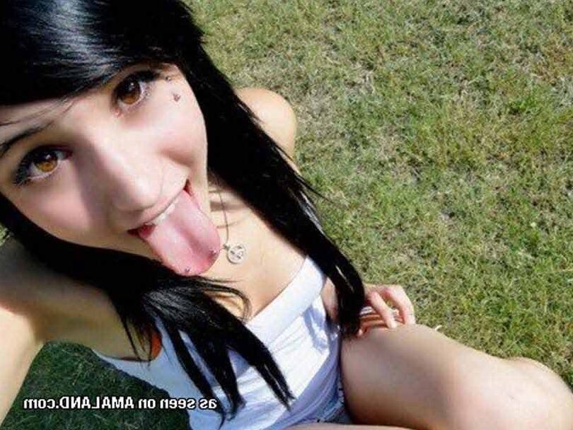 Non-nude hotties