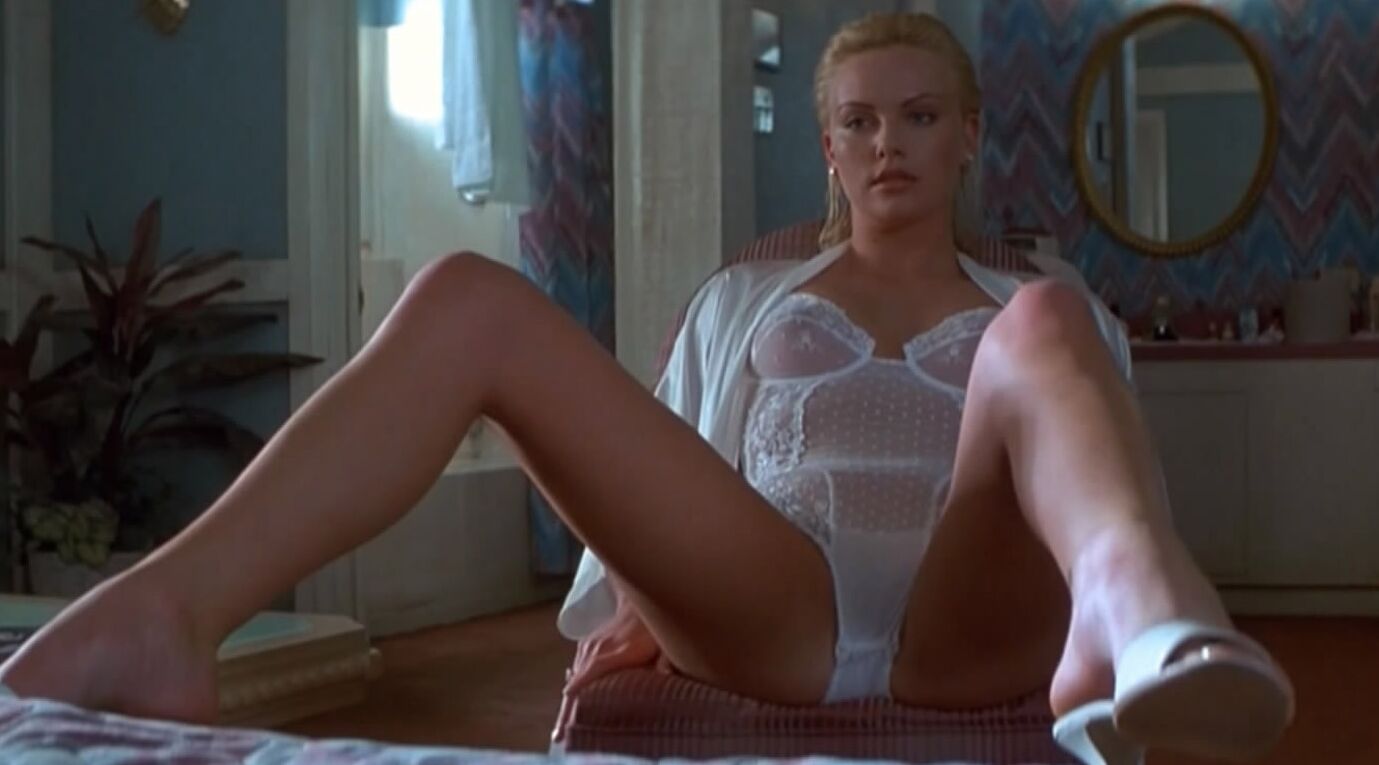 Charlize Theron nicely exposed tits in sex