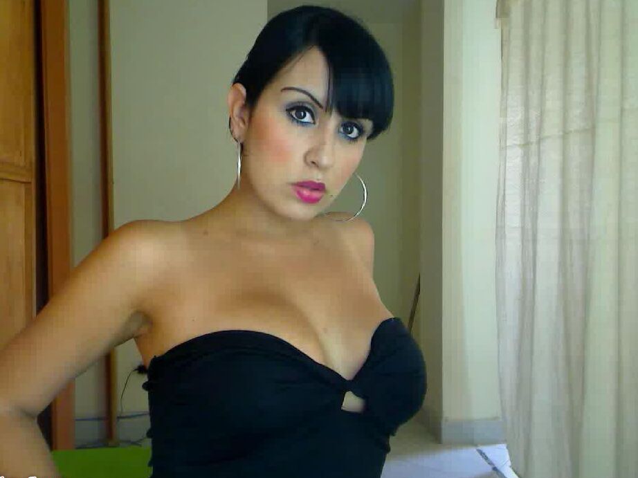 Hot big tits latina babe debbie saint gets on her webcam in these hot stripping