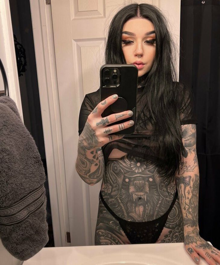 Fallenmoon nude