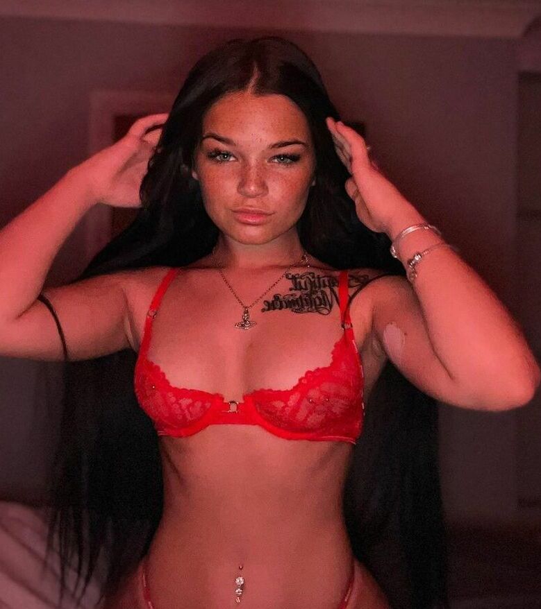 Ell.maceyx nude