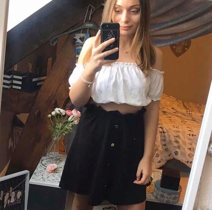 Elena petite salope