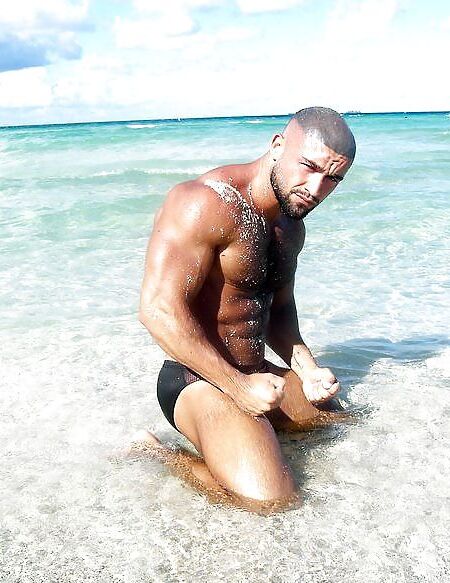 Francois Sagat - The biggest collection on xHamster