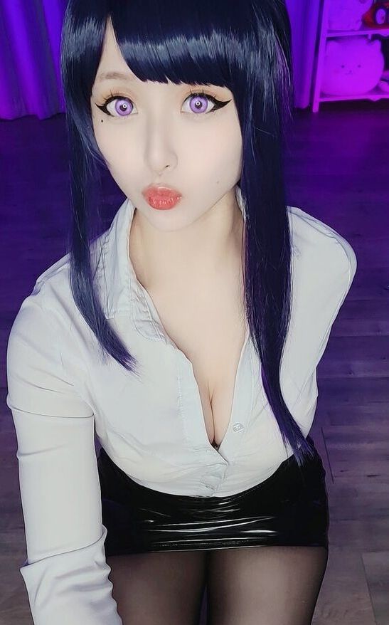Lewd Cosplayer nude