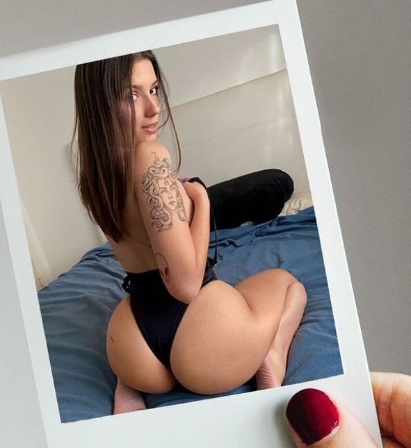 Valentina nude