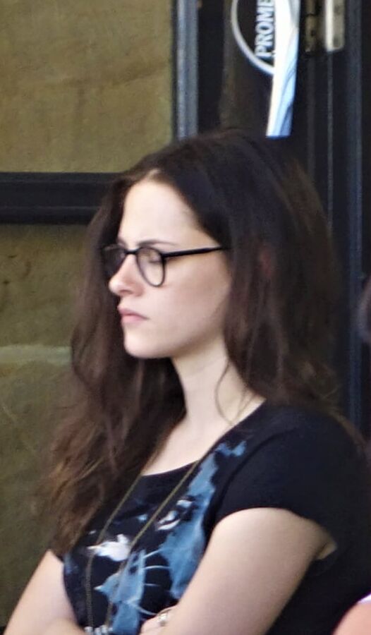 Kristen Stewart is my obsession queen.