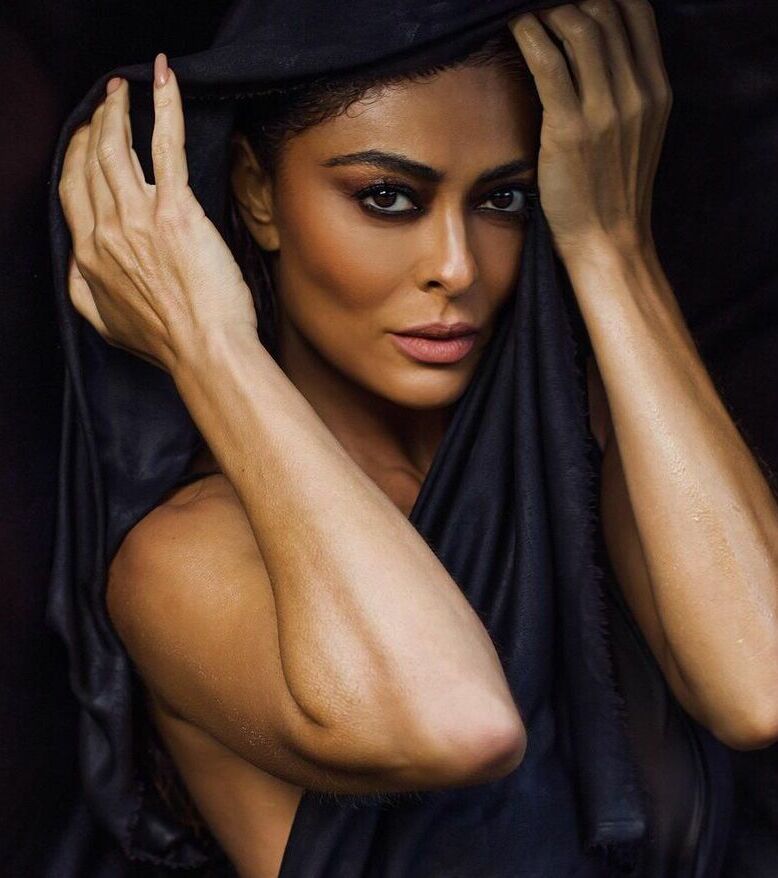 Juliana Paes nude