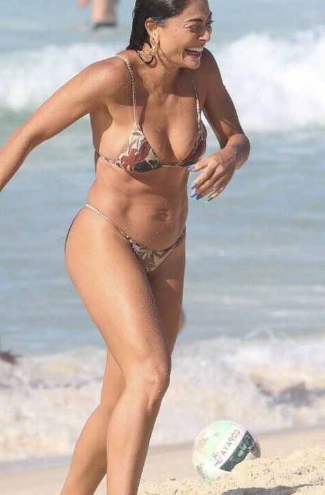 Juliana Paes nude